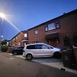 London Parkside Apartments & Rooms
